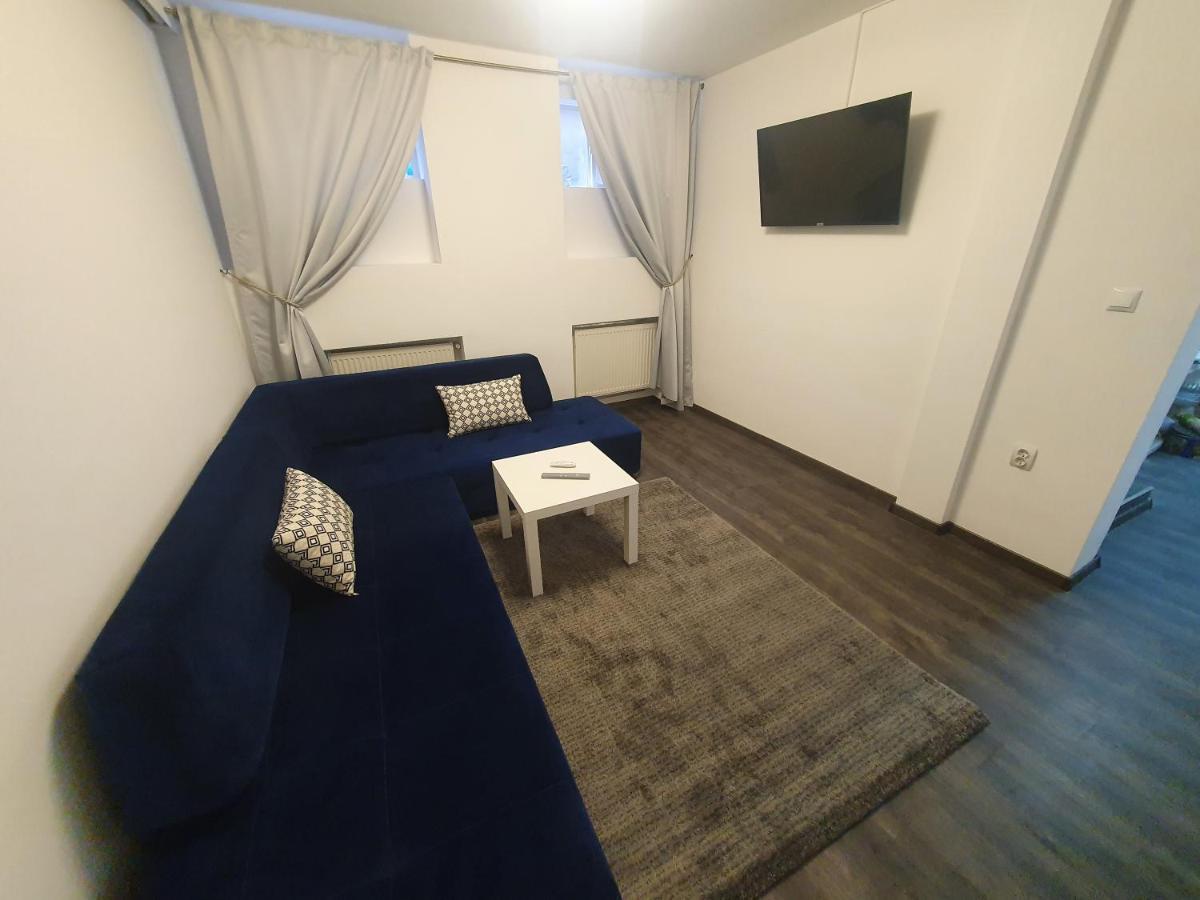 3 Rooms Cinema Garden Parking House Бухарест Экстерьер фото